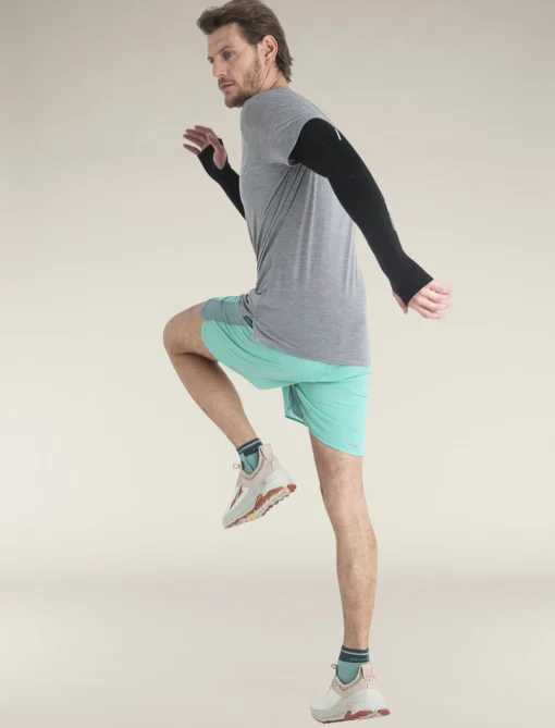Icebreaker Unisex Merino 200 ZoneKnit™ Arm Sleeves Black Sale
