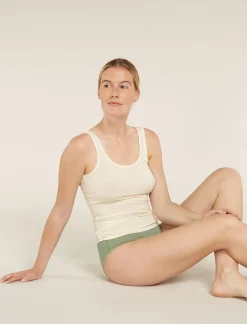 Icebreaker Women's Merino 150 Siren Hipkini Lichen Clearance