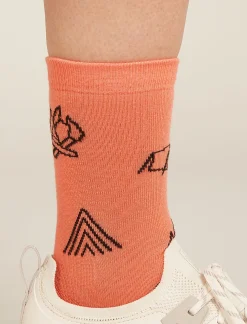 Icebreaker Women's Merino Lifestyle Ultralight Crew Socks Camp Essential Tang/Bittersweet Discount